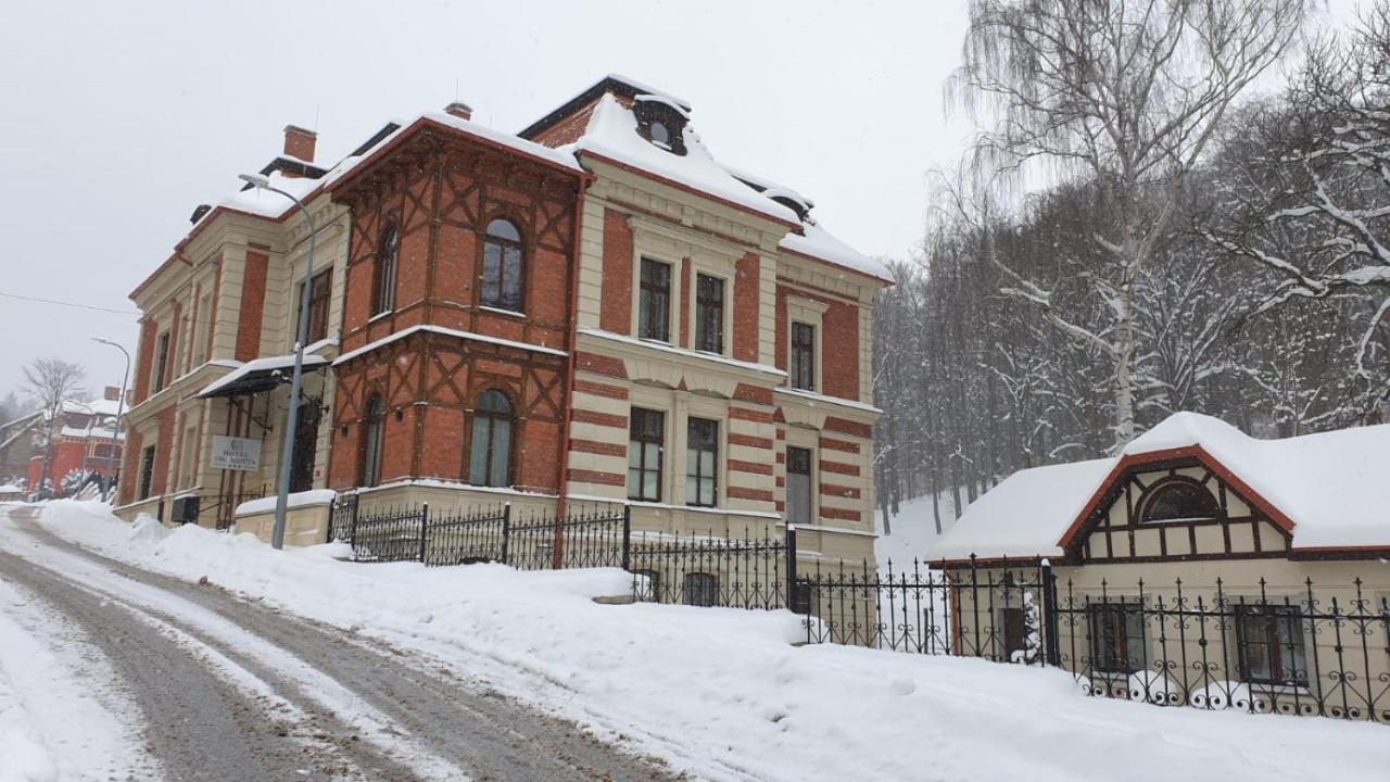 Hotel Charlotta Jedlina-Zdroj Exterior foto